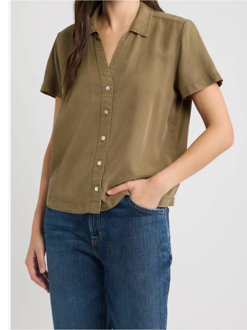 Cloth and Stone Flowy Button-Up Top in black - Picture 4 of 4